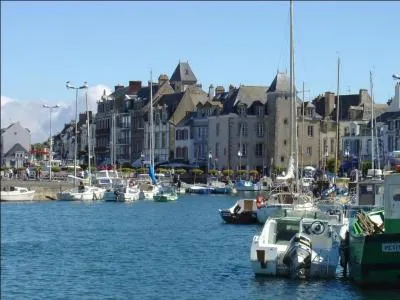 Dans quel département pouvez-vous visiter la ville du Croisic ?