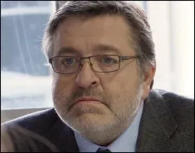 Qu'a fait Monsieur Rochat pour que les relations entre les ados s'am&eacute;liorent ?