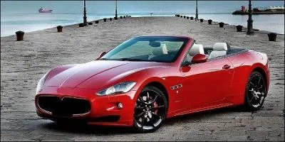 Quelle marque automobile a fêté son centenaire en 2014 ?