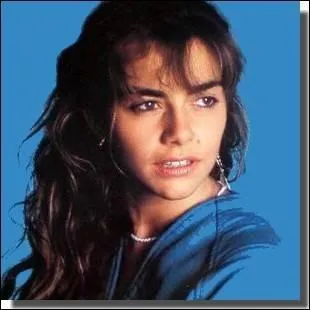 Comment s'appelle cette chanteuse ?