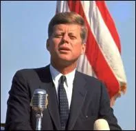 John Fitzgerald Kennedy a été assassiné en 1963 à Dallas (TEXAS).