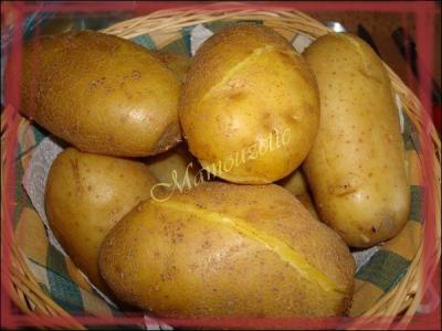 Toutes simples, voici les pommes de terre en robe des champs ! Comment sont-elles cuites pour obtenir cette appellation ?