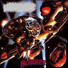 En 1979, lequel de ces groupes de hard rock sort l'album culte intitulé "Bomber" ?