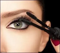 On ne dit plus ''mascara'' mais...