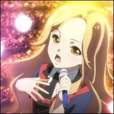 Quel type de nourriture mange Tomochin ?