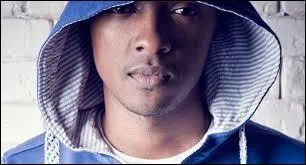 De quelle ville est-il originaire ?