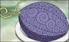 Quelle est la conséquence si le porteur d'un fruit du démon entre en contact avec l'eau ?