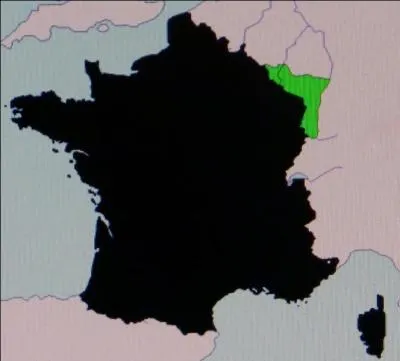 En 1918, la France récupère les territoires perdus en 1871. L'armistice conclu le 11 novembre met fin à