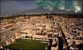 Dans quel pays se retrouvent Nico et les autres après Pompéi ?