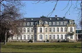 Dans quel pays pouvez-vous voir la ville nommée Offenbach-sur-le-Main ?