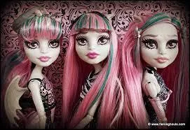 Qui est la meilleure amie de Rochelle Goyle ?