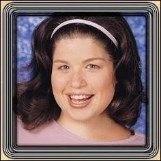 Quel est le prénom de la jeune américaine que Franck Dubosc doit se taper lors d'un camp d'été.