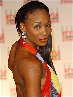 Dans quel sport s'illustre l'Américaine Venus Williams ?