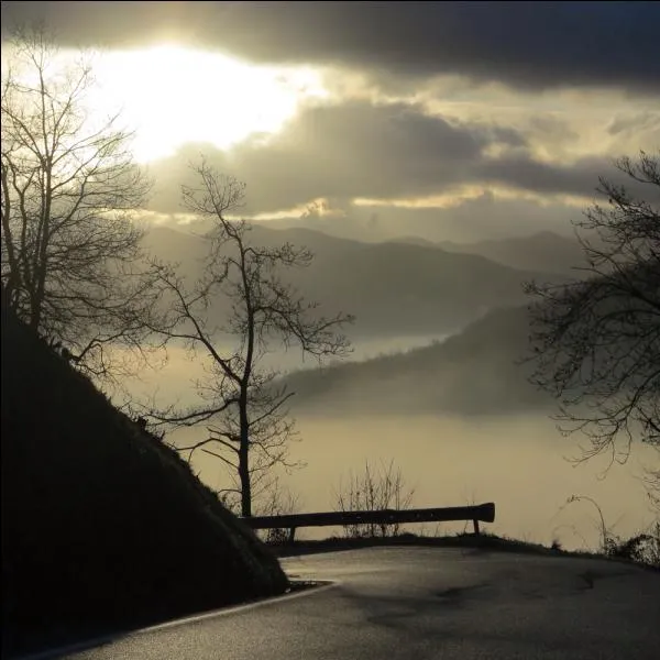 Qui chantait "D&egrave;s que le vent soufflera je repartira" ?