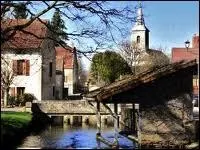 Je cous emmène à la découverte de Lusigny-sur-Ouche. Commune Côte-d'Orienne, elle se situe en région ...