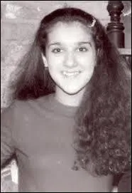 En quelle année Céline Dion a-t-elle fait son premier passage à la télévision pour y interpréter la chanson "L'amour viendra" ?