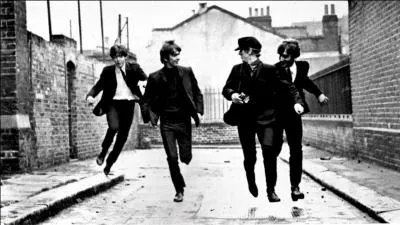 Durant plusieurs ann&eacute;es, cette ville fut tr&egrave;s &agrave; la mode, pourtant sa c&eacute;l&eacute;brit&eacute; vint d'une caverne !