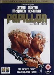 Dans le film américain "Papillon"de 1973, à cause de quoi le détenu d'une prison est-il surnommé "Papillon" ?