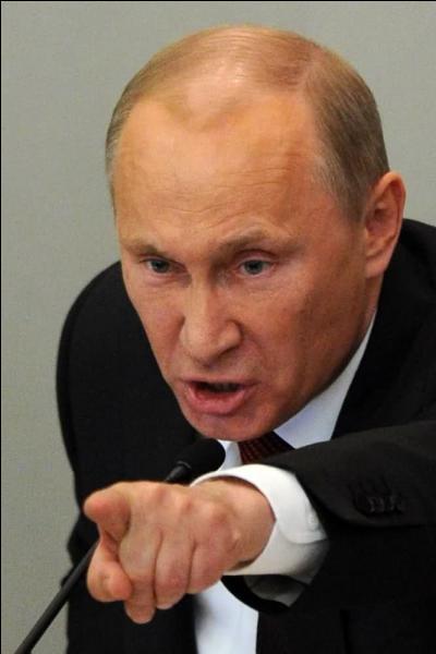 Quel dictateur est aujourd'hui président de la Russie ?