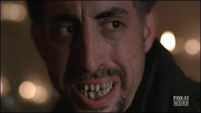 Que fait le tueur de la saison aux victimes ?