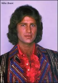 Laquelle de ces chansons n'appartient pas à Mike Brant ?