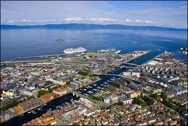 Quel port ne se trouve pas en Norvège ?