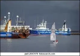 Quel port ne se trouve pas au Danemark ?