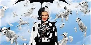 Quelle actrice joue le rôle de Cruella d'Enfer dans le film "Les 101 Dalmatiens" sorti en 1996 ?