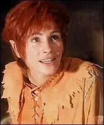 Dans "Hook ou la revanche du Capitaine Crochet", sorti en 1992, quel personnage est interprété par Julia Roberts ?