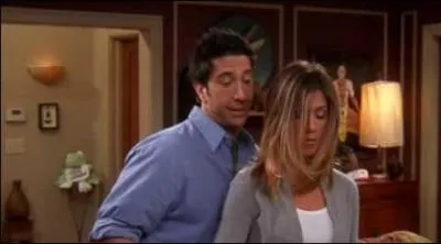 Dans quelle série trouve-t-on Rachel et Ross ?