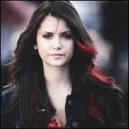 Et dans les saisons 4 à 6 de qui est-elle amoureuse ?