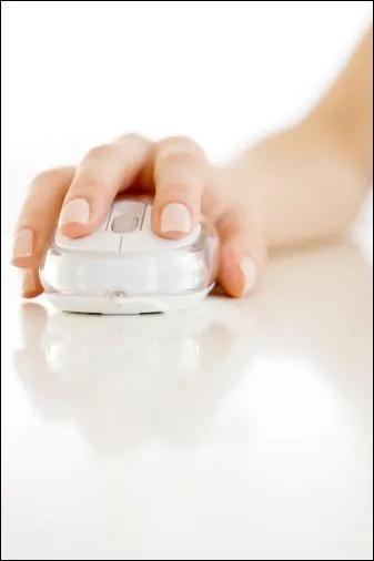 Que pourrez-vous faire sur le site "Ailleurs.com" ?