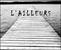 "Et moi je suis tombée en esclavage, de ce sourire, de ce visage, et je lui dis emmène-moi", extrait de la chanson "Elle est d'ailleurs", chantée en 1980 par :