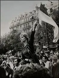 Complétez ce slogan de mai 1968 : "Il est interdit...".