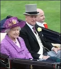 Combien Élisabeth II et Philip ont-ils d'enfants ?