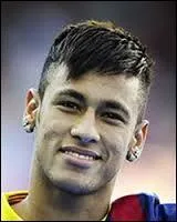 Quel est ce footballeur ?