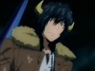 Je suis l'actuel Gardien de la Foudre et suis affilié aux familles Bovino et Vongola. Je me nomme :