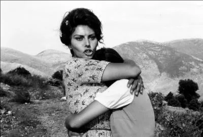 Ettore Mattia joue le passager du train.