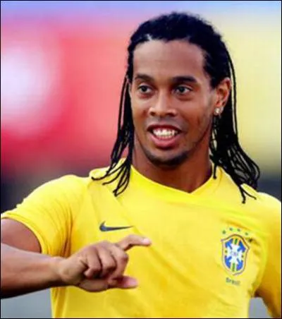 Dans quel club français a-t-il joué avant de jouer au Barça ?