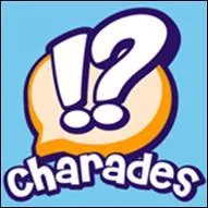 Mon premier tourne ou est faite par le paon, mon second est une habitude maladive , et la capitale de mon tout est :