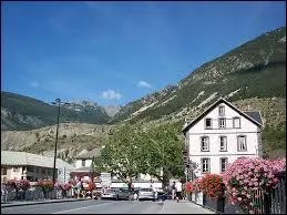 Nous partons &agrave; L'Argenti&egrave;re-la-Bess&eacute;e. Ville paca&iuml;enne de l'arrondissement de Brian&ccedil;on, elle se site dans le d&eacute;partement ...