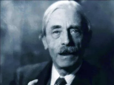 Qui a ainsi dédié le poème "la Jeune Parque" à André Gide : " Essayant de m'astreindre à l'art des vers, j'ai fait cet exercice que je te dédie" ?