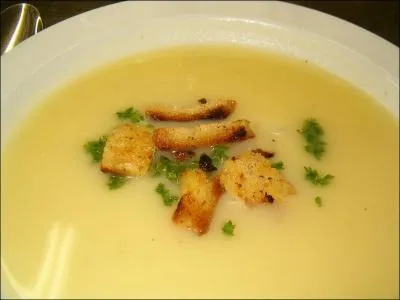 Je vous offre un potage aux navets pour vous réchauffer !