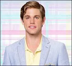 De qui Chad est-il le fils ?