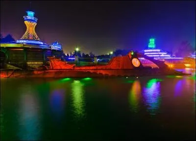 Quel est le nom du capitaine du Nautilus ?