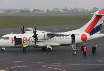 Quelle ligne régulière va continuer à exploiter la compagnie aérienne Hop ! ?