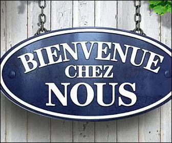 Sur quelle cha&icirc;ne est diffus&eacute;e l'&eacute;mission "Bienvenue chez nous", depuis 2012 ?
