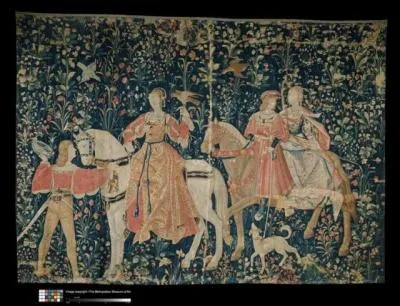 Demoiselle Henriette montait une bête très douce, réservée aux femmes et parfois dressée à marcher à l'amble. Elle montait une ... .