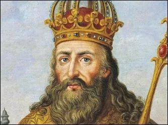 Quel empereur est sacr&eacute; en 800 ?