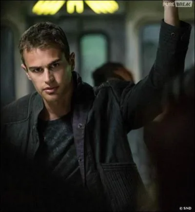 Quel est le vrai nom de Quatre ?